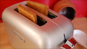 _49062605_toaster