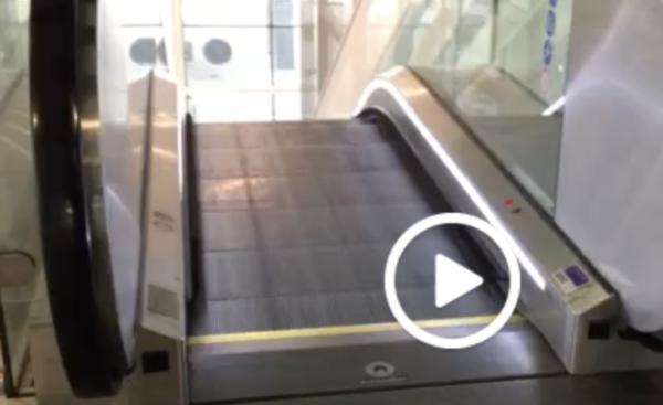 Escalator Heathrow Terminal 2 — wonderful minute and a half ride