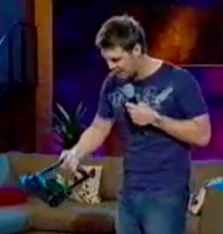 Comedian's Luggage Problem